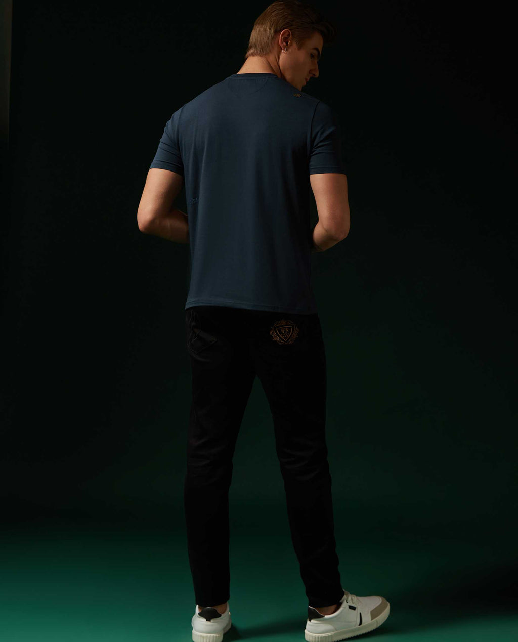 TILE - NAVY - GRAPHIC PRINT T-SHIRT